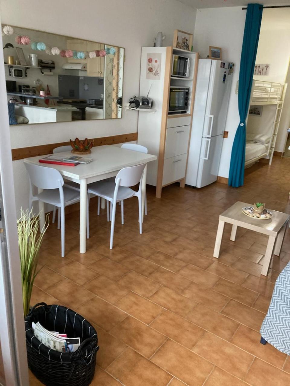 Port Cros Appartement Сет Экстерьер фото