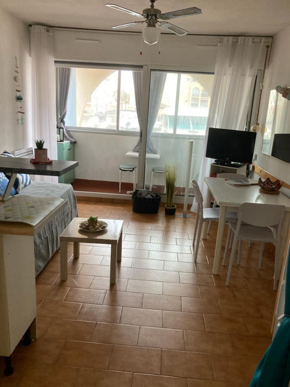 Port Cros Appartement Сет Экстерьер фото